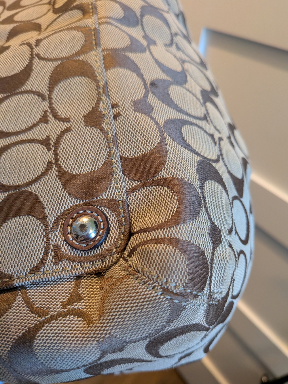 Coach Vintage Soho Pleated Signature Tote With Signature C Jacquard - Picture 6 of 8